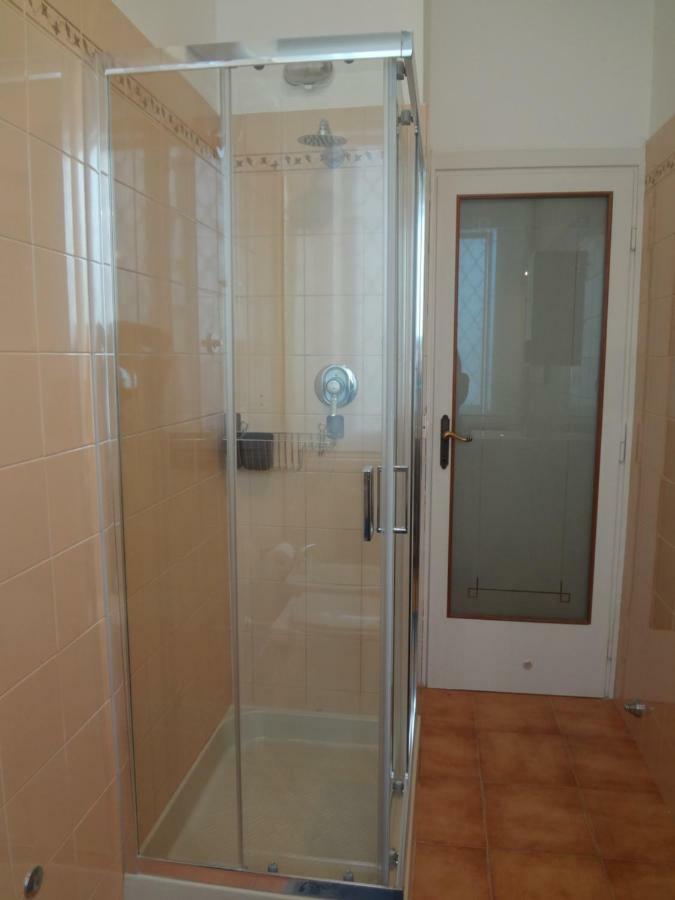 Accademia Apartment Ливорно Экстерьер фото