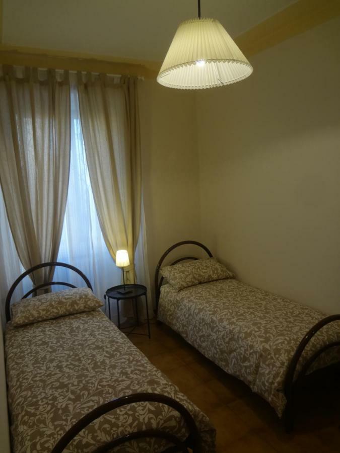 Accademia Apartment Ливорно Экстерьер фото